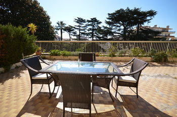 Riviera Vip Forville-Stanislas คานส์ ภายนอก รูปภาพ