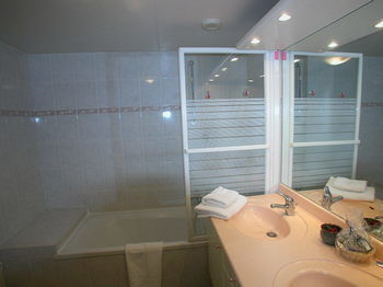 Riviera Vip Forville-Stanislas คานส์ ภายนอก รูปภาพ